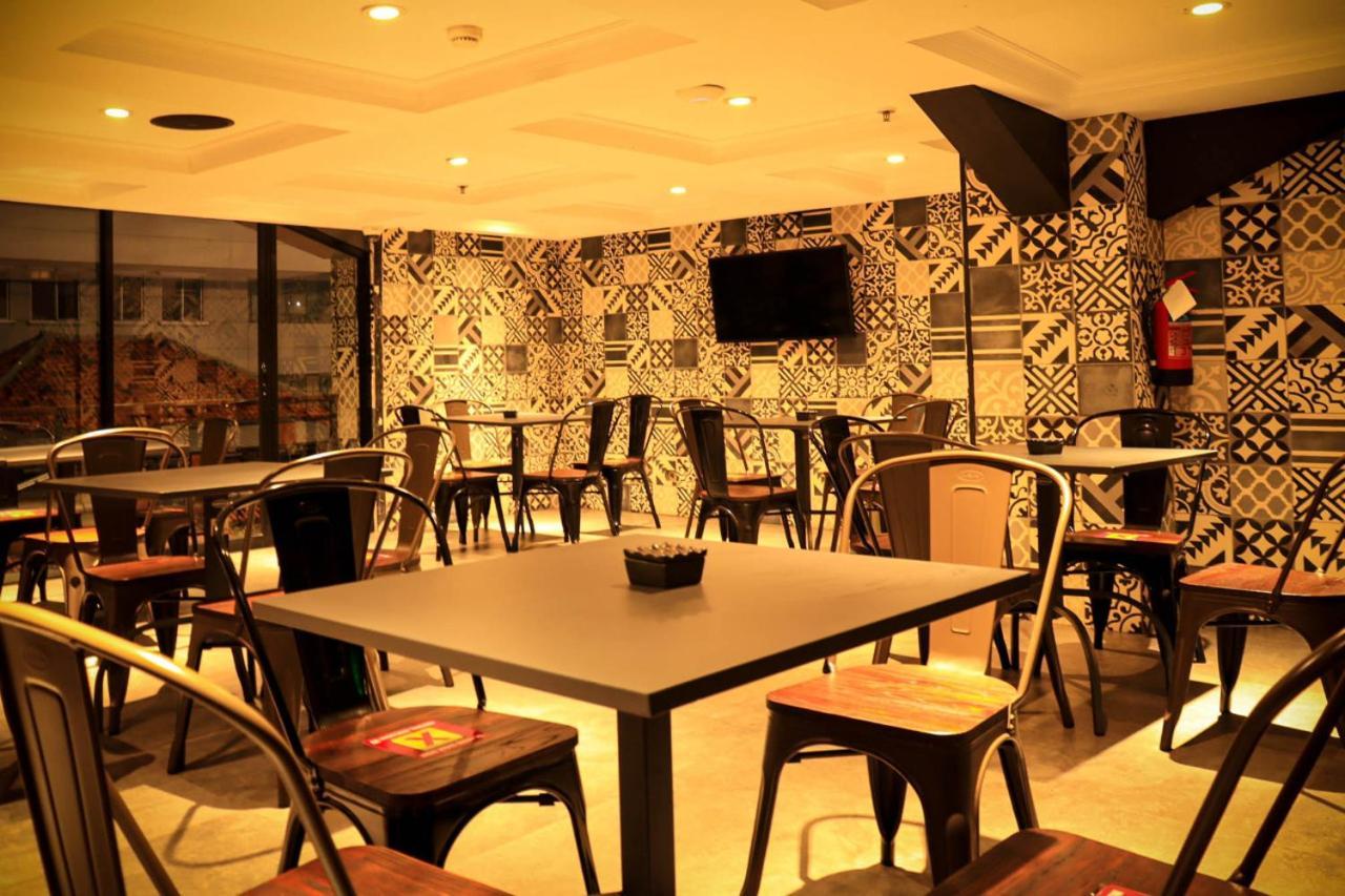 Sotis Hotel Kemang, Jacarta Exterior foto